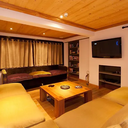 Otel Altitude *