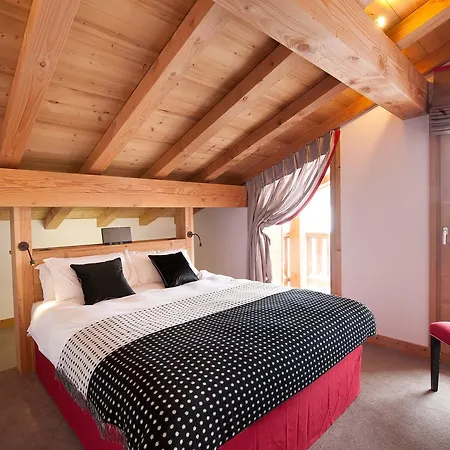 Otel Altitude *