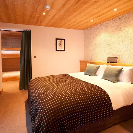 Otel Altitude *
