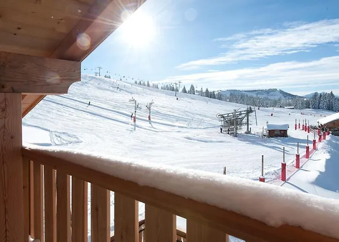 Le Flocon D'argent Hotel 3*